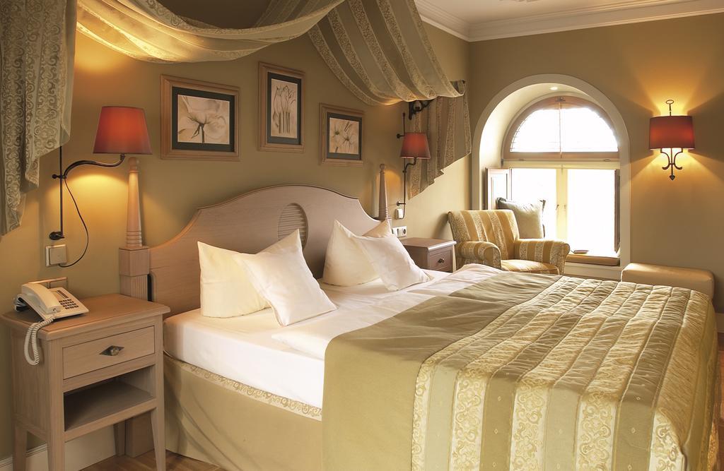 Schlosshotel Steinburg Würzburg Kamer foto